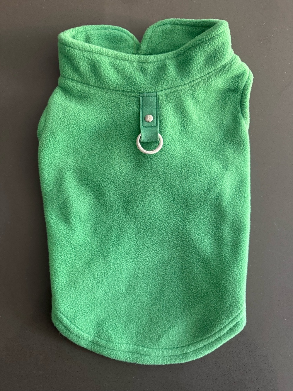 Cozy Green Dog Fleece with Leash Attachment. Never Worn.